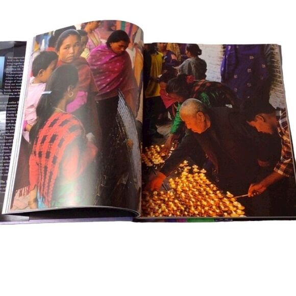Tibetan Buddhist Life Coffee Table Illustrated Hardcover Book 1st Edition - Picture 7 of 7